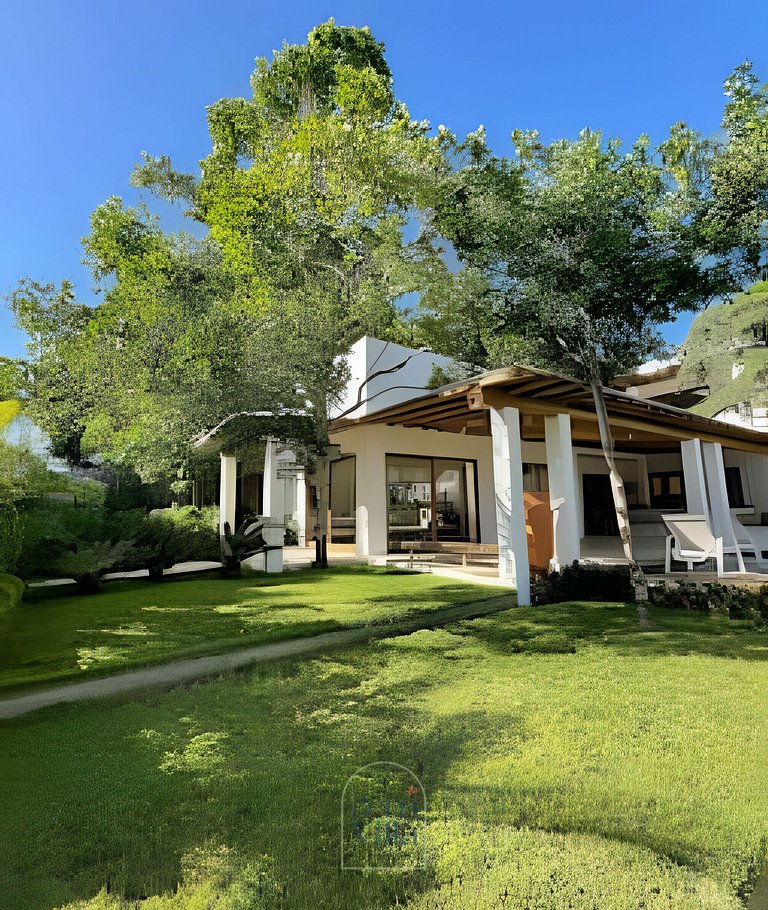 Villa Alba • Design, Piscina e Jacuzzi em Trancoso