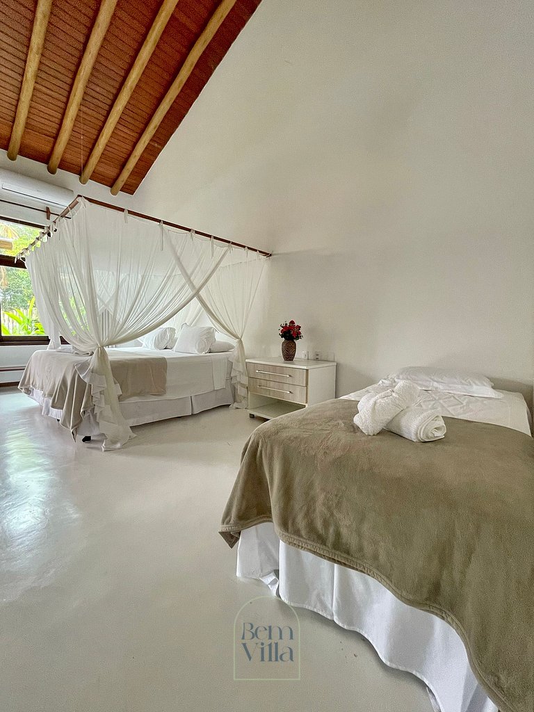 Casa Plus: 6 quartos para 25 pessoas, by BemVilla