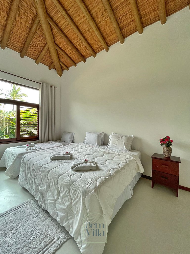 Casa Plus: 6 quartos para 25 pessoas, by BemVilla