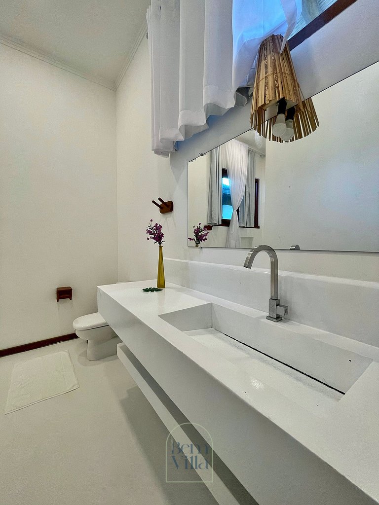 Casa Plus: 6 quartos para 25 pessoas, by BemVilla