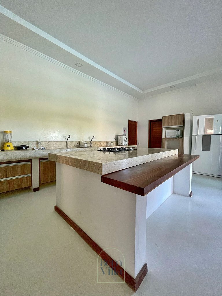 Casa Plus: 6 quartos para 25 pessoas, by BemVilla