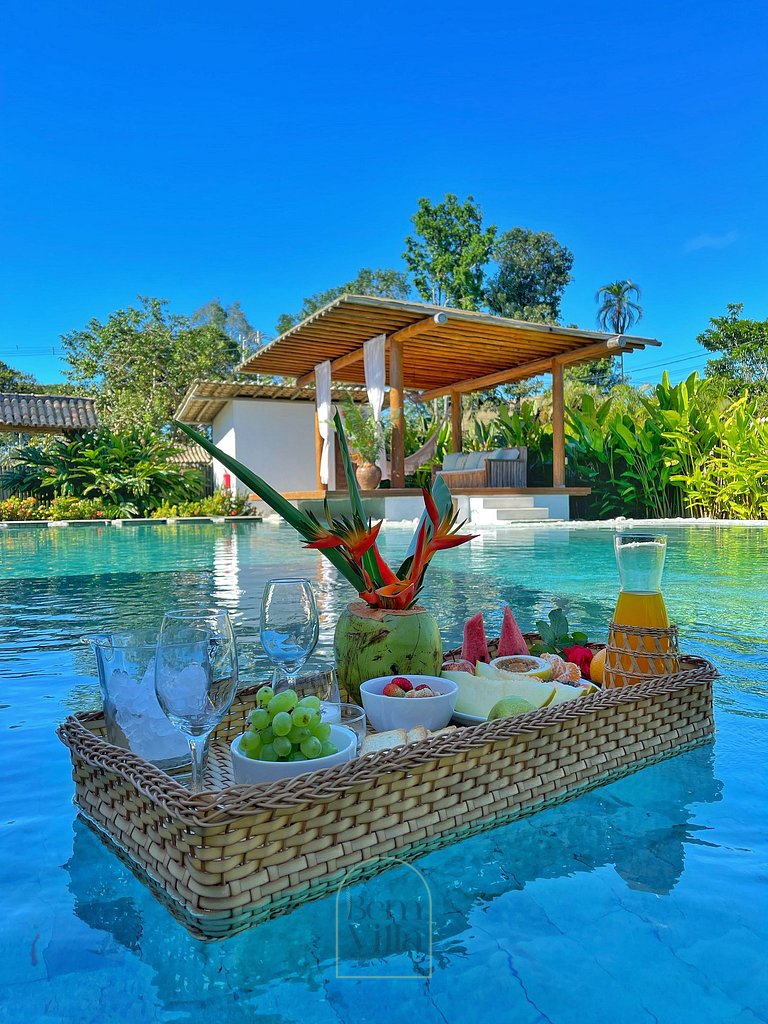 Casa Plus: 6 quartos para 25 pessoas, by BemVilla