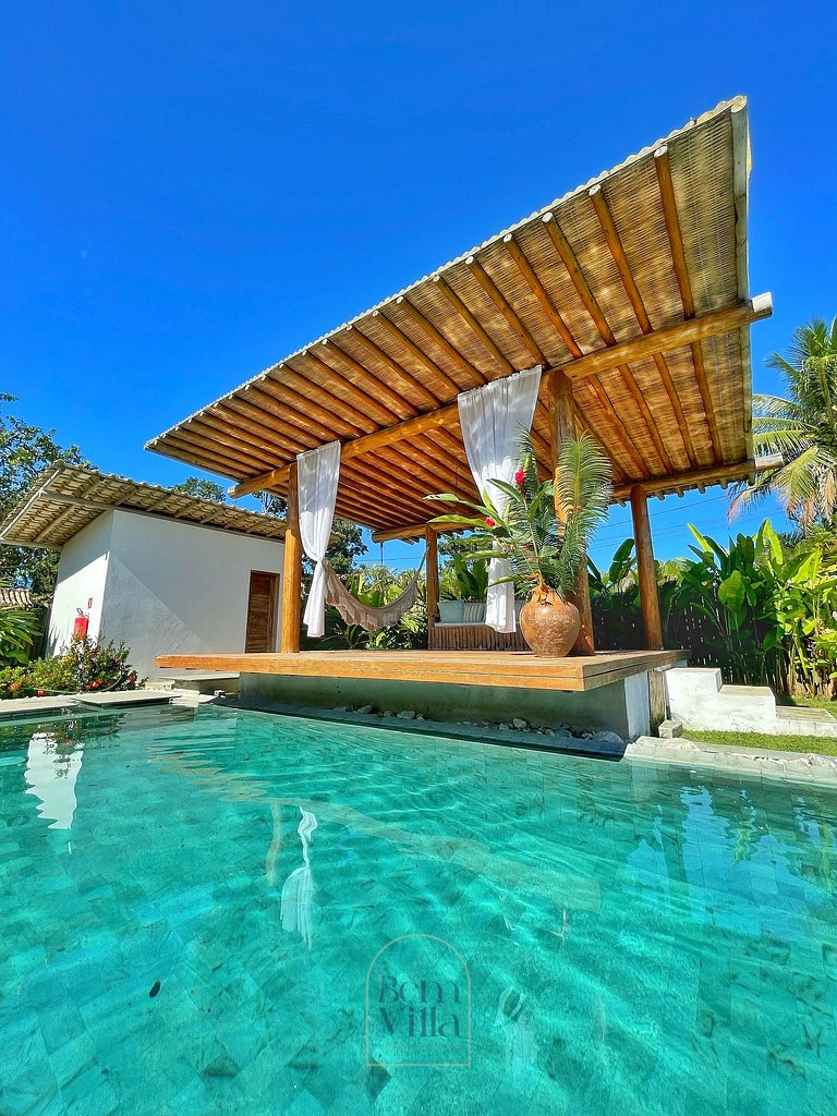 Casa Plus: 6 quartos para 25 pessoas, by BemVilla