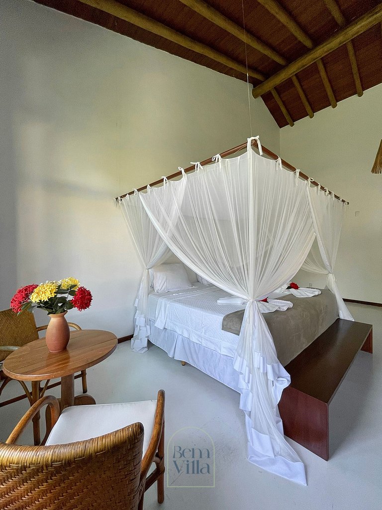 Casa Plus: 6 quartos para 25 pessoas, by BemVilla