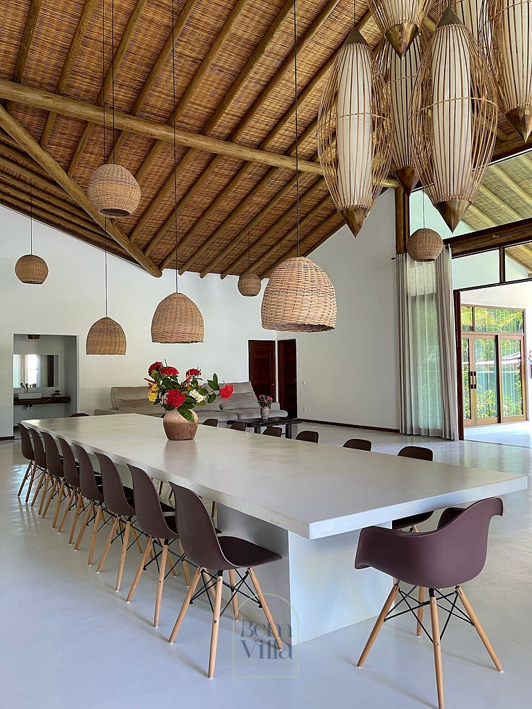 Casa Plus: 6 quartos para 25 pessoas, by BemVilla