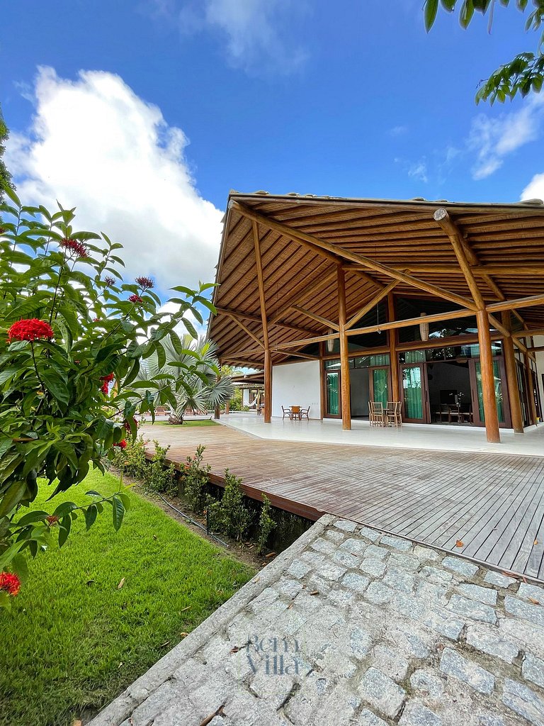 Casa Plus: 6 quartos para 25 pessoas, by BemVilla