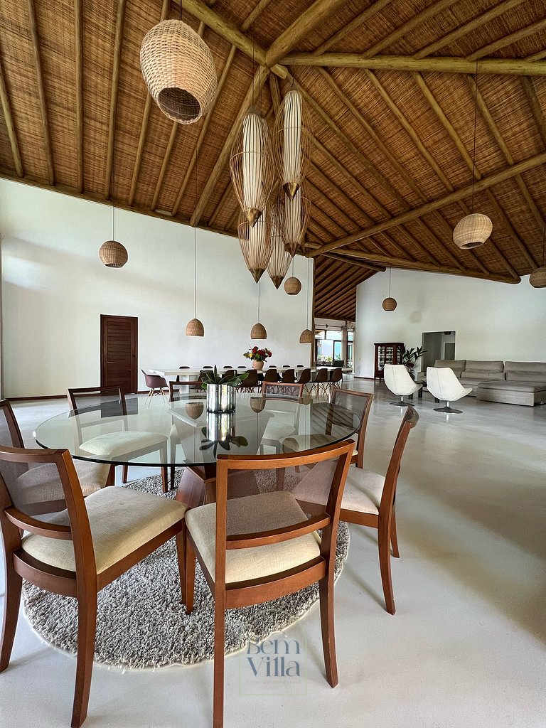 Casa Plus: 6 quartos para 25 pessoas, by BemVilla